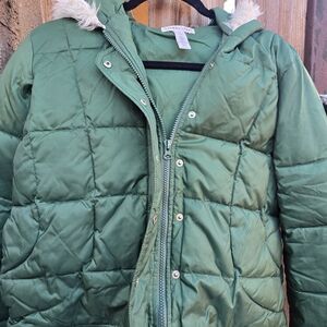 Cozy Green Puffer Jacket for Kids